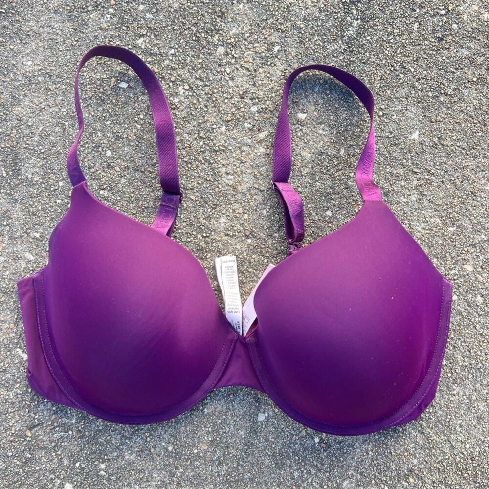 Victoria’s Secret T-shirt Lightly Lined Bra 36DD Plum Wine Purple